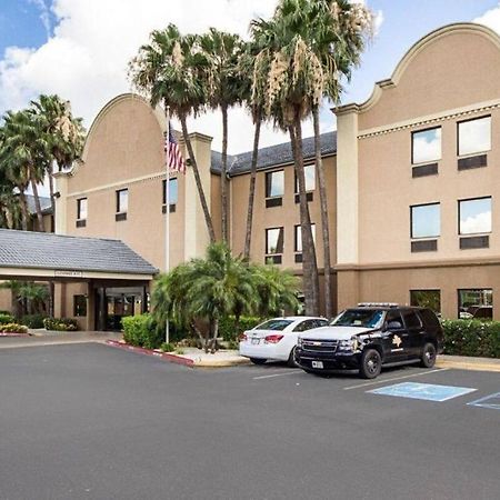 Shary Inn And Suites Мишън Екстериор снимка